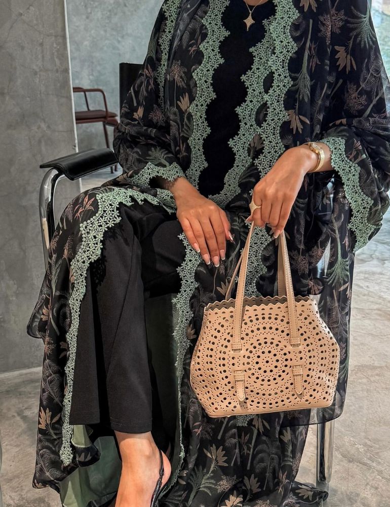 Abaya26_thumbnail_1