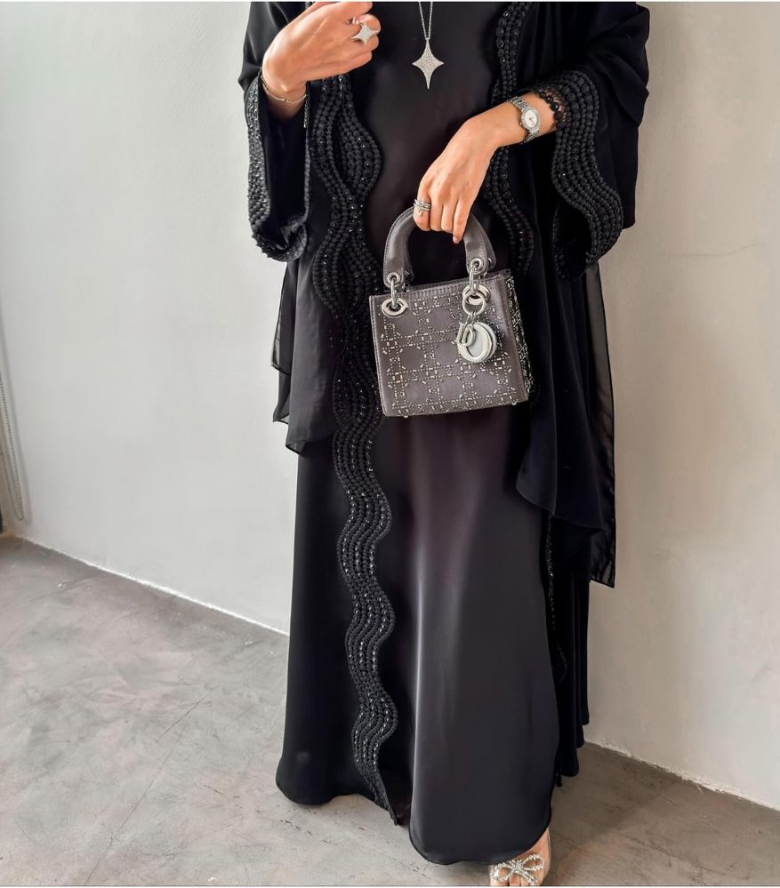 Abaya19_thumbnail_2