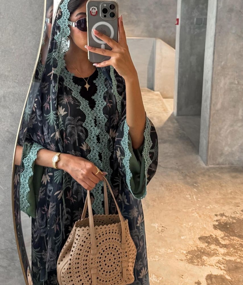 Abaya26_thumbnail_4
